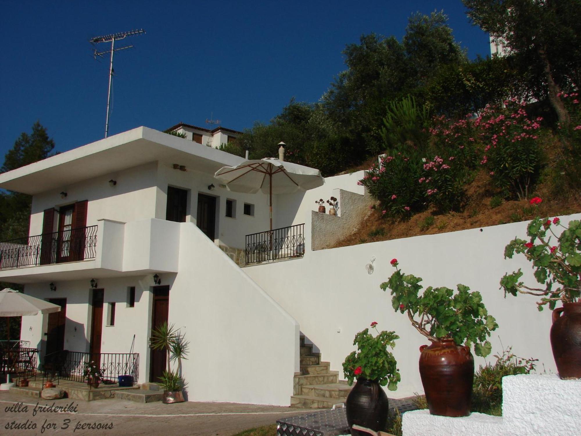 Frideriki * Agia Paraskevi (Skiathos)
