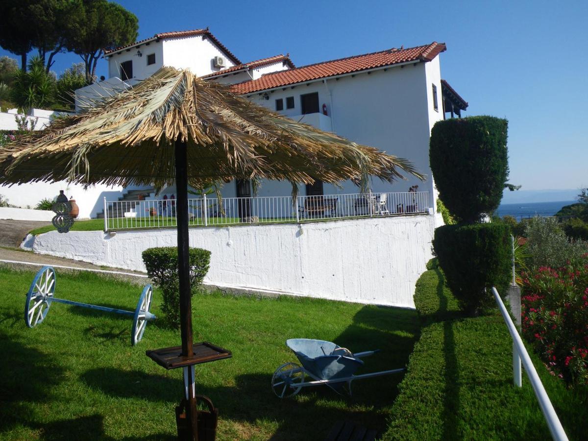 Frideriki * Agia Paraskevi (Skiathos)
